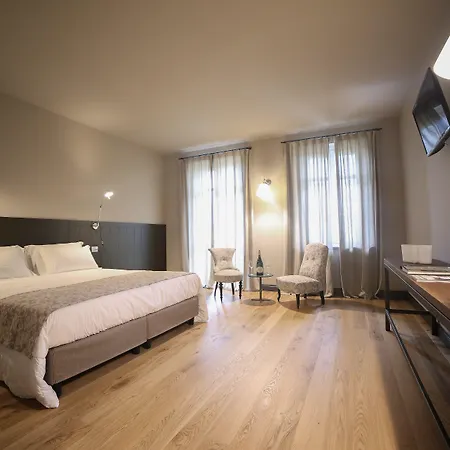 Ferro Uno, Golf Citta Di