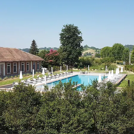 Ferro Uno, Golf Citta Di 4*